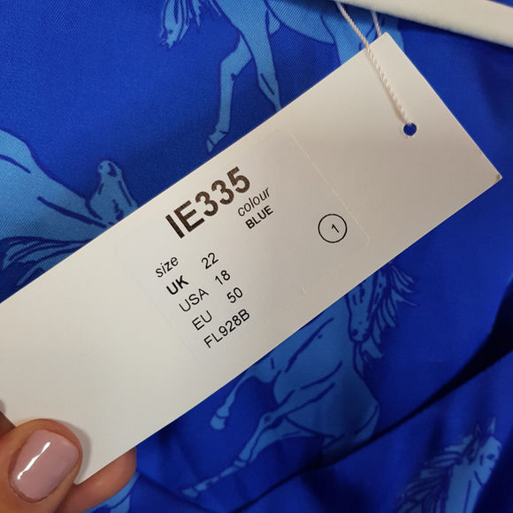 Twisted Wunder Christine Horse Print Mini Dress UK 22 Blue Satin Funky Plus BNWT - Picture 9 of 14